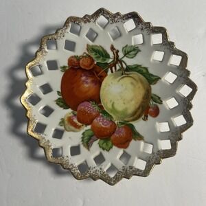 Norcrest Hanging Plate Fruit Lattice Edge Gold Trim Vintage Strawberries Apples